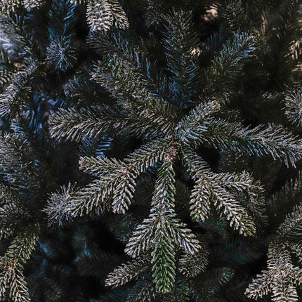 Mustast kastist kunstkuusk Celtis – K 185 x Ø 112 cm – Roheline härmasefektiga