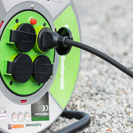 Meister cable reel H07RN-F3G1.5, IP44 - 40 m cable - thermal protection switch - outdoor / cable reel with 4 Schuko sockets / cable box with extension cable / cable reel with crank / 7435890