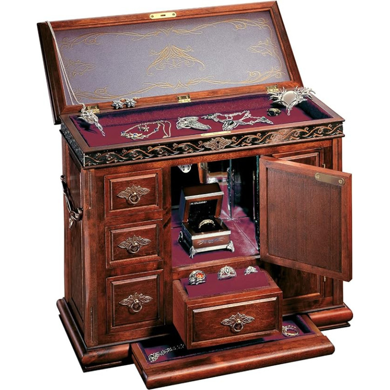 Noble Collection The Middle Earth Treasure Chest