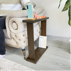 Sehr schmaler Beistelltisch für kleine Wohnungen zwischen Stühlen, schmaler Tisch für Liege, Couch, Sessel, dünner schlanker Beistelltisch für Wohnzimmer, Schlafzimmer, Getränke (Walnuss)