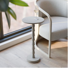 Relso Sakala Solid Mango Wood Drinks Table - 61 cm High Stylish Side Table Modern Side Table for Living Room Bedroom Bedside Table Small Folding Coffee Table Plant Stand for