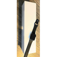 Apple MJ2X2B/A Watch Series 1 38mm - kosmosehall alumiiniumist korpus musta spordirihmaga