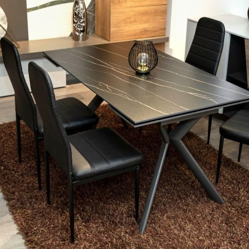 San Marco Mustast kunstnahast polsterdatud köögi söögitoolid (4)